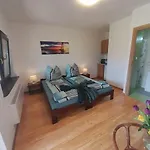 Pod Debem Apartman *