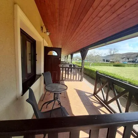 Apartment Pod Debem Wapnica (West Pomeranian)